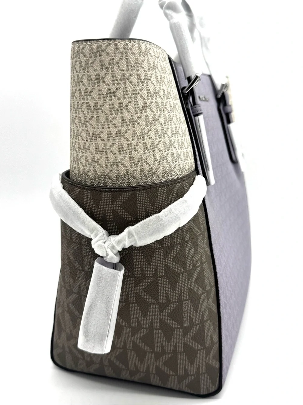 Michael Kors Voyager Large Color-Block Signature Logo Tote Bag - Lilac